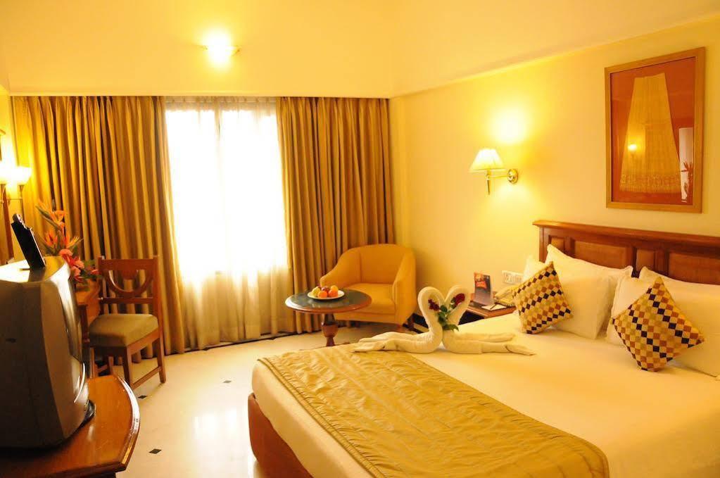 รีเจนซี กัณจีปุรัม บาย จีอาร์ที โฮเต็ล Hotel กาญจีปุรัม ภายนอก รูปภาพ